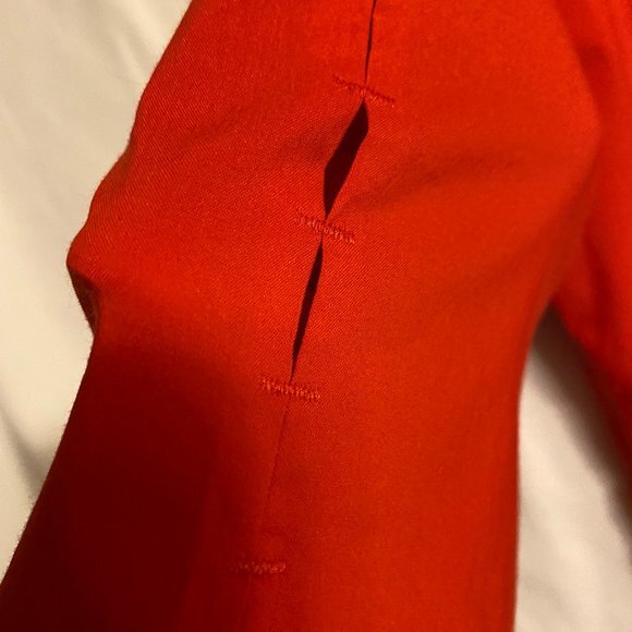 Preston & York Womens Stretch Red Blouse Top Decorative slits on sleeves.Size 14 - Picture 4 of 6